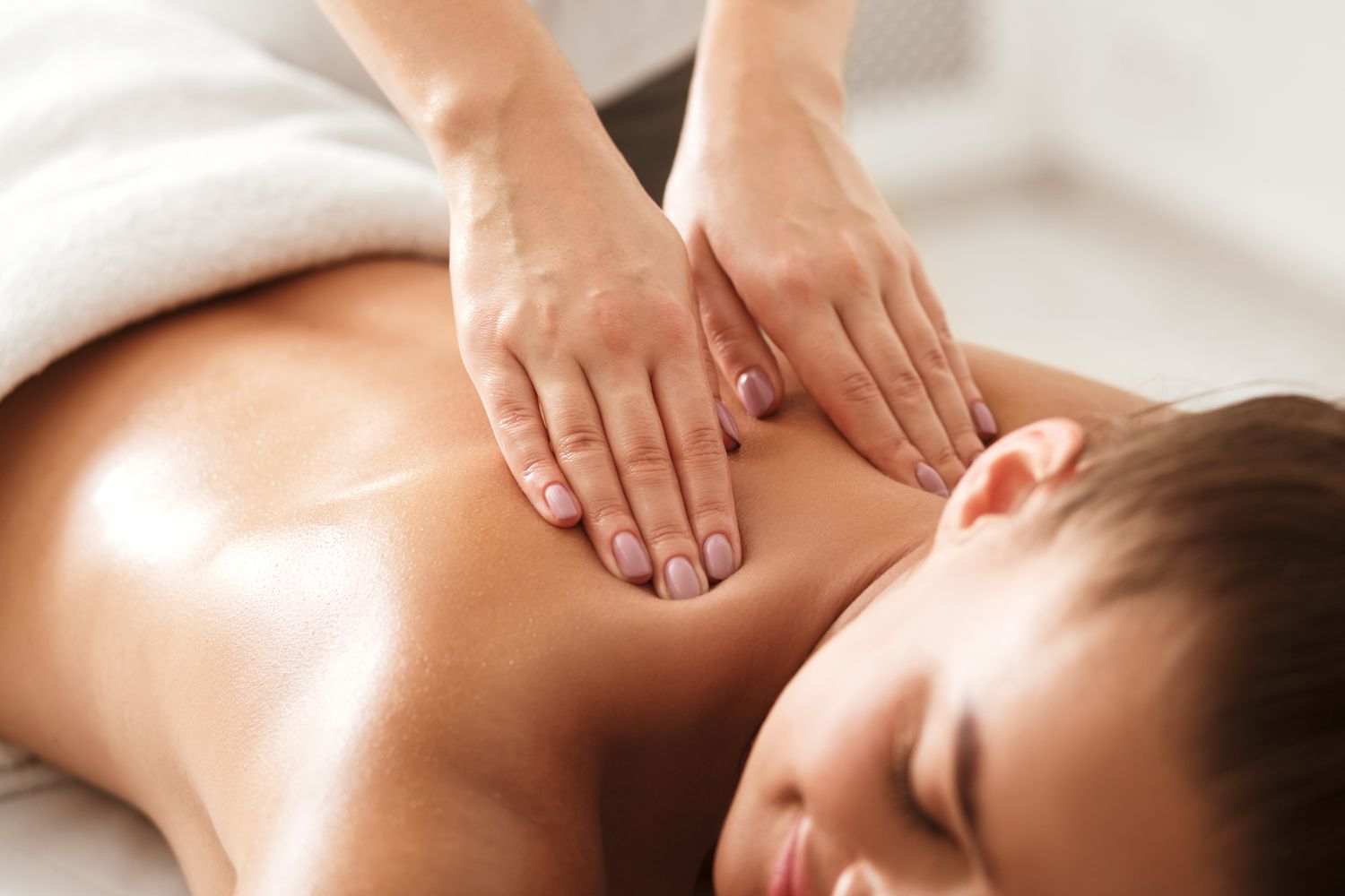 Aroma Massage